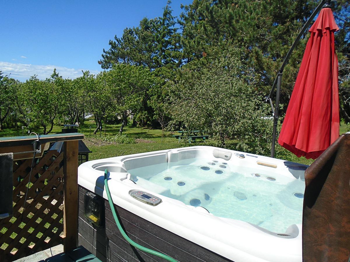 Gîte La Halte Du Verger Bed&Breakfast Rivière-du-Loup Extérieur photo