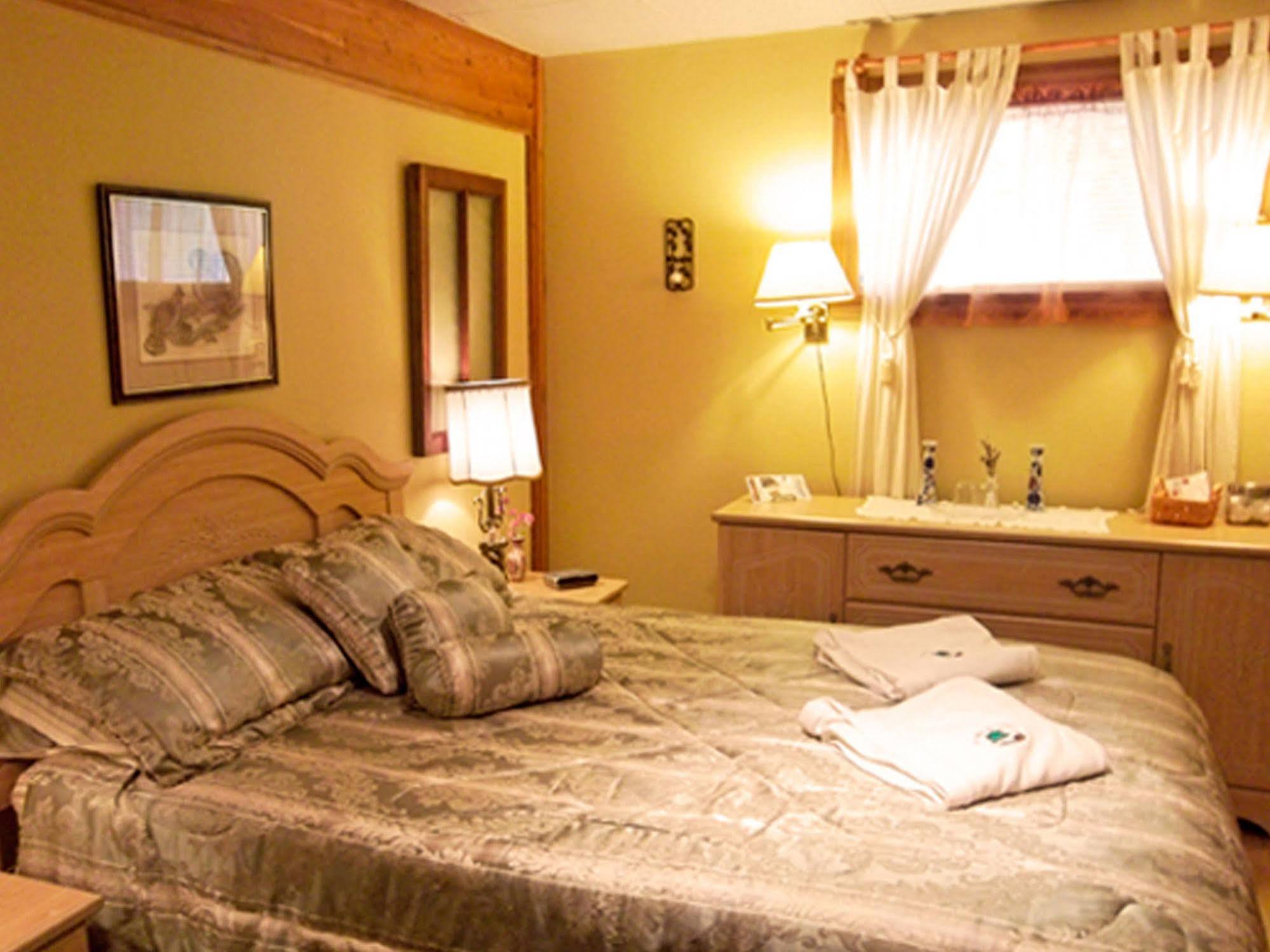 Gîte La Halte Du Verger Bed&Breakfast Rivière-du-Loup Extérieur photo